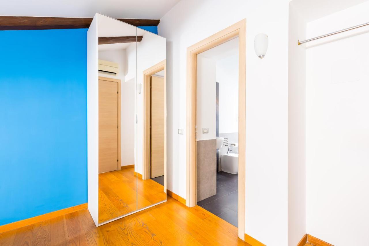 Attico Al Duomo By Napoliapartments Exteriör bild