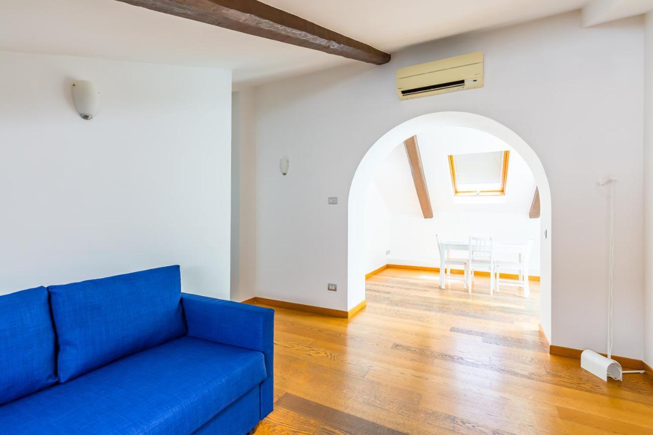 Attico Al Duomo By Napoliapartments Exteriör bild