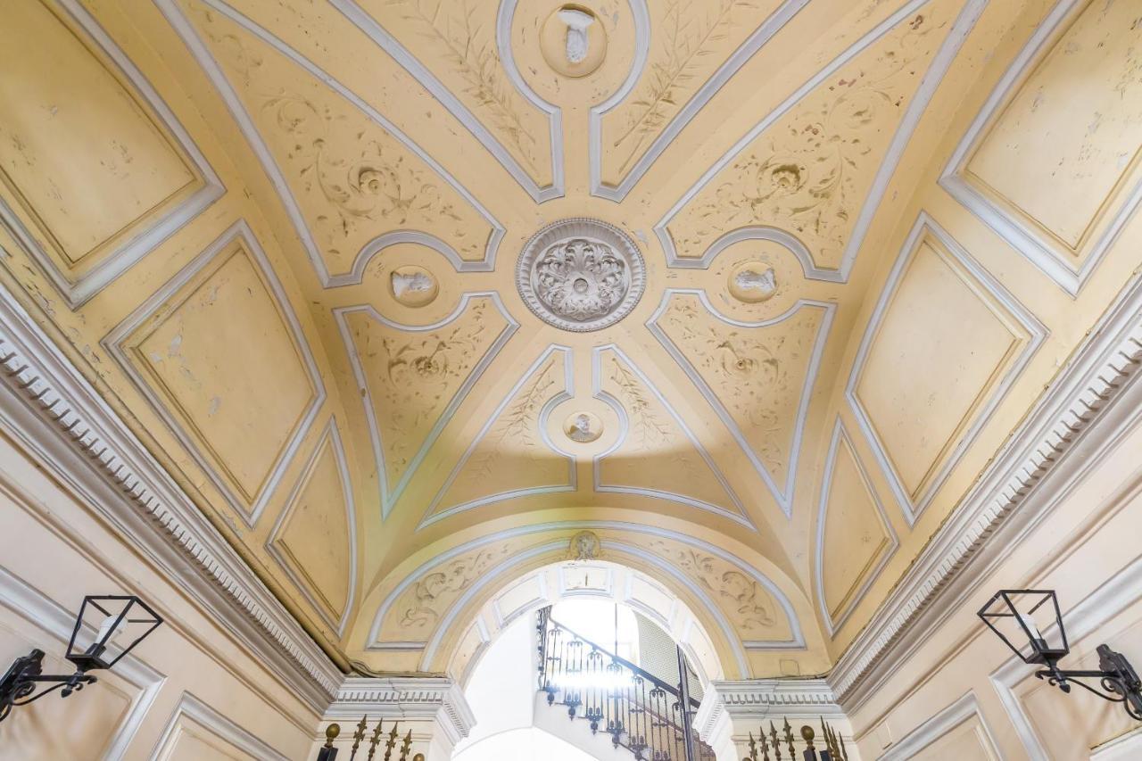 Attico Al Duomo By Napoliapartments Exteriör bild
